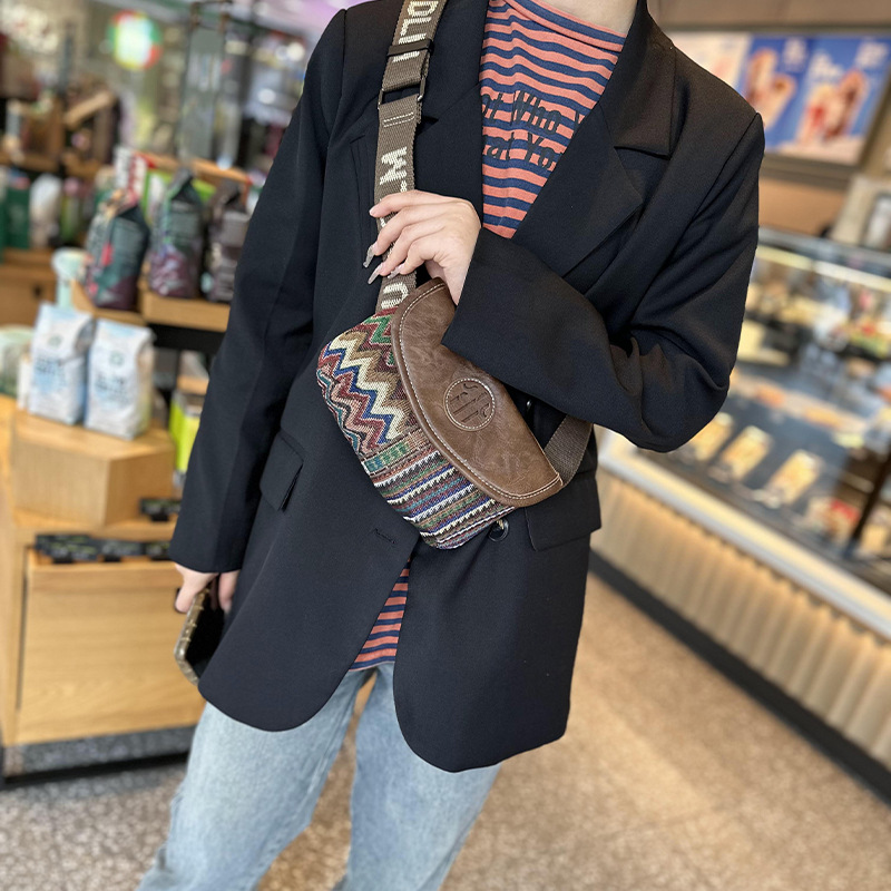 夏季复古帆布女包民族风刺绣手提配牛皮斜挎手机包胸包控价元