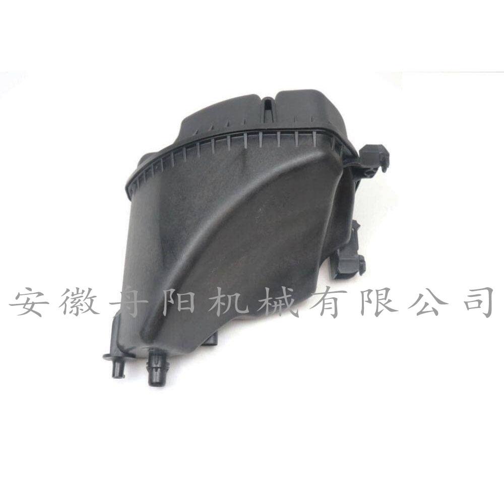 适用宝马G38新款膨胀水壶副水箱17139846642副水壶储液罐