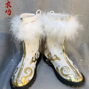 新款藏族蒙古族演出舞蹈唱歌靴子少数民族蒙古靴子男童女童打鼓鞋