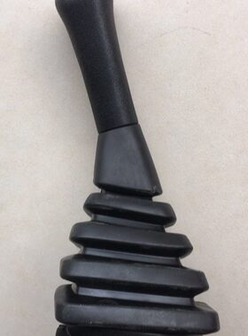 新0远手柄挖掘机半截一根杆山挖掘机源-65208上操作