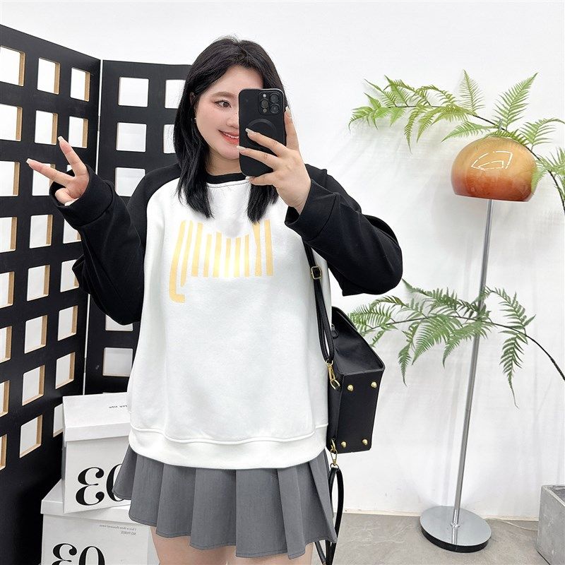 宛宛大码卫衣女胖mm秋季2024新款减龄圆领印花拼色宽松休闲套头衫,女装/女士精品,大码内搭,淘宝优惠券,粉丝福利购,淘宝优惠卷