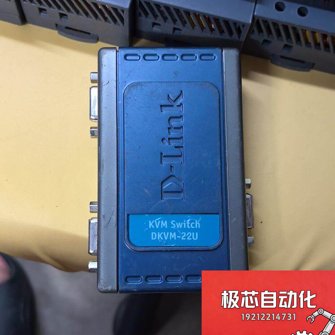 D-Link友讯 DKVM-22U 2口USB KVM切换器-议价