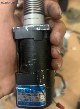 两个多摩川伺电机TS4503N2000E100-议价