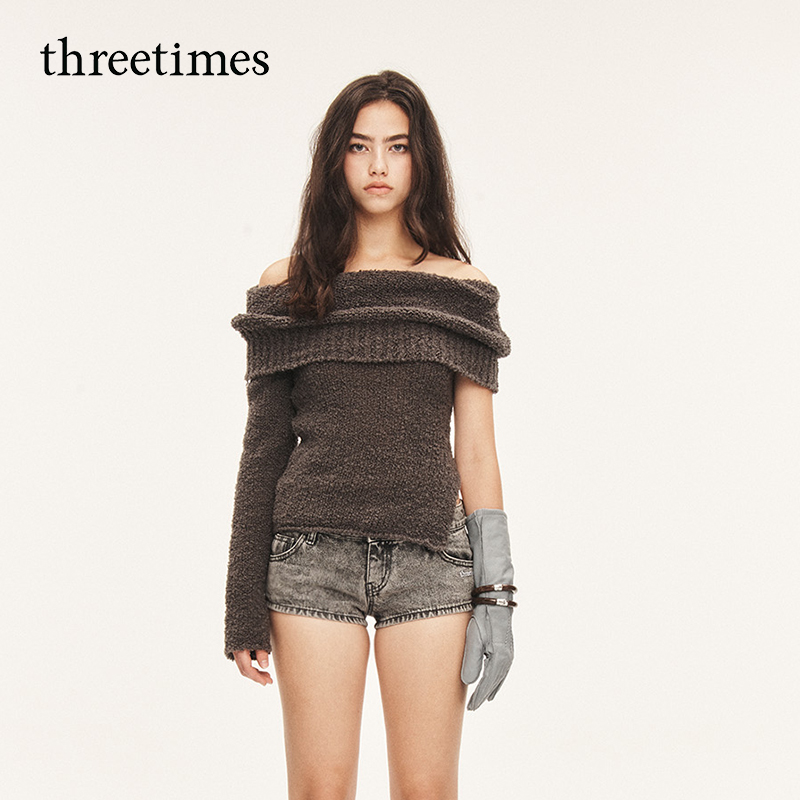 threetimes独特好看女士一字肩针织衫毛衣2025新款早秋修身上衣女