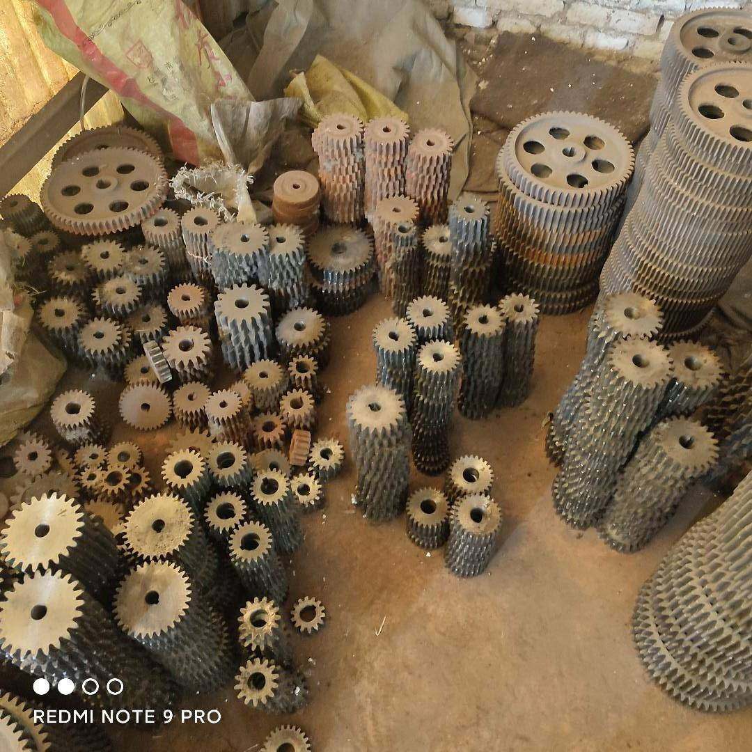 压面机齿轮 面条机齿轮配件大全通用大小齿对轮链轮面机齿轮大全