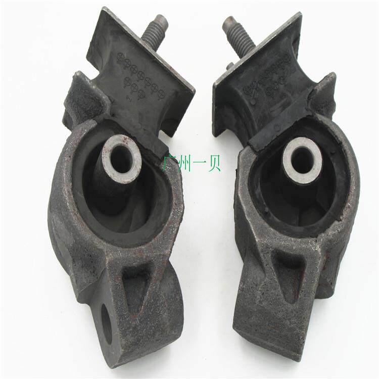 适用于福特RANGER3.2马自达BT50皮卡4X44X2机脚胶UF9S-39-040A