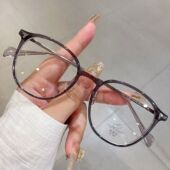 太正了 近视眼镜女学生可配度数圆框简约显白透灰素颜平光镜 新款