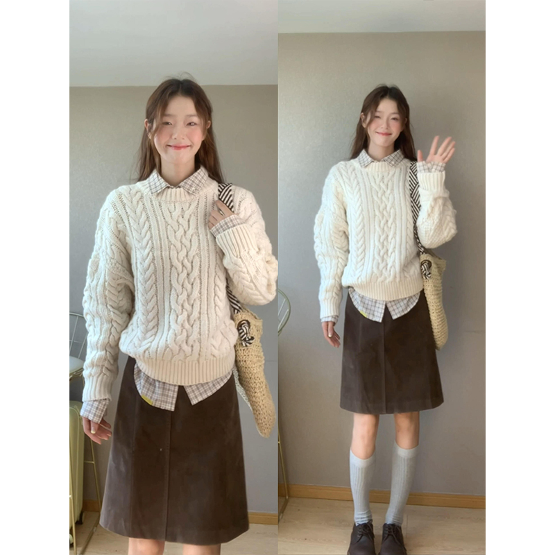 秋冬新款温柔风麻花针织衫叠穿格纹衬衫气质半身裙套装