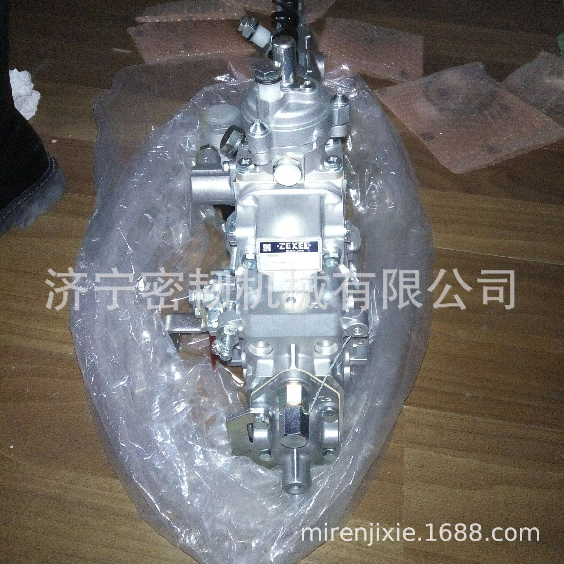 推土机全车配件SD22/TY220/SD32/SD23高压油泵4951495