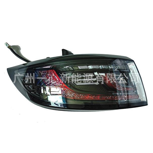 适用于岚图梦想家的左右外尾灯led高清超亮转向灯后尾灯车用灯组