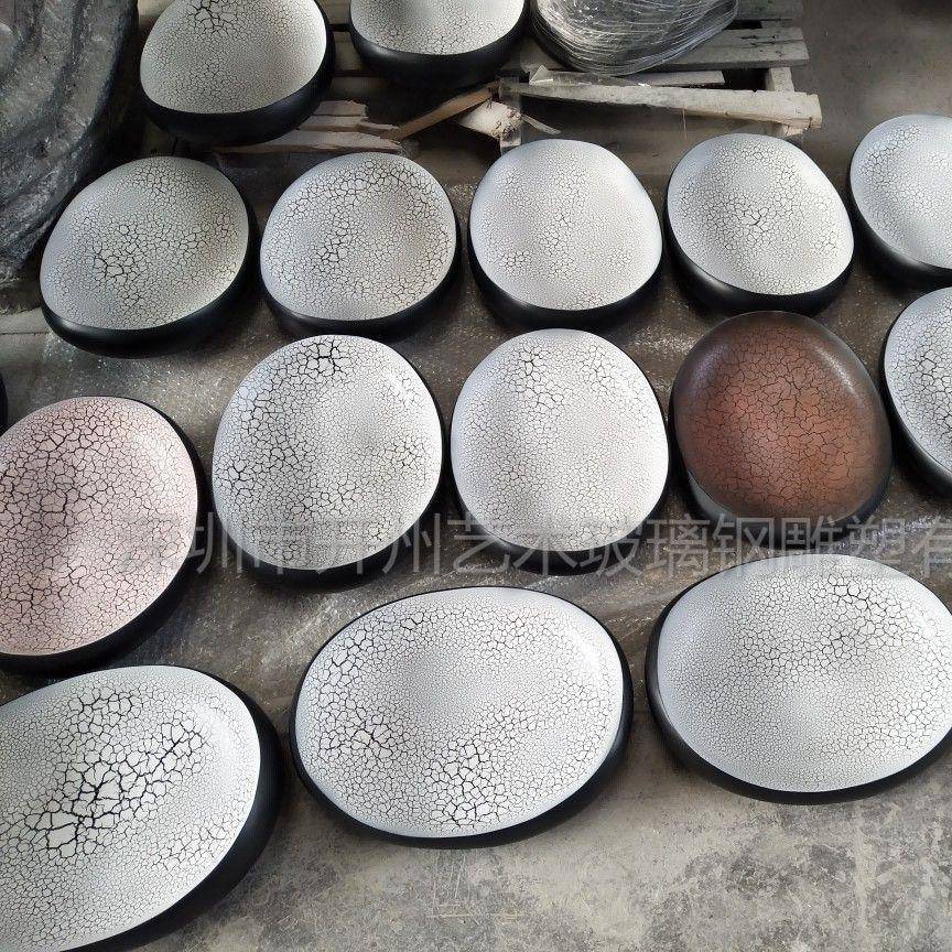 开州艺术雕塑现货供应玻璃钢家居摆件仿裂纹玻璃钢售楼部大堂壁饰