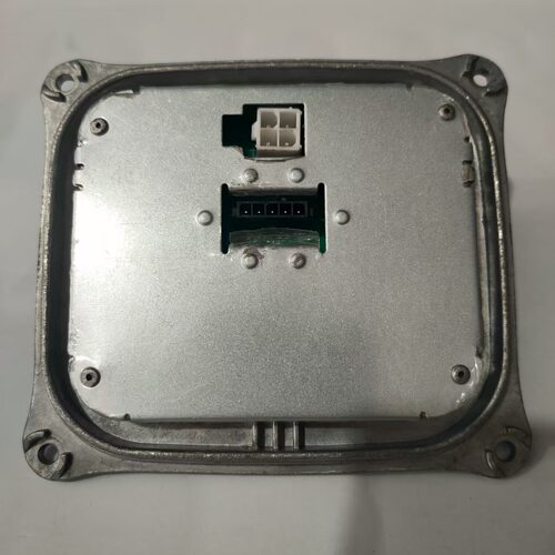 8KO907472A适用宝马3系M3X3X5E90E92E93安定器