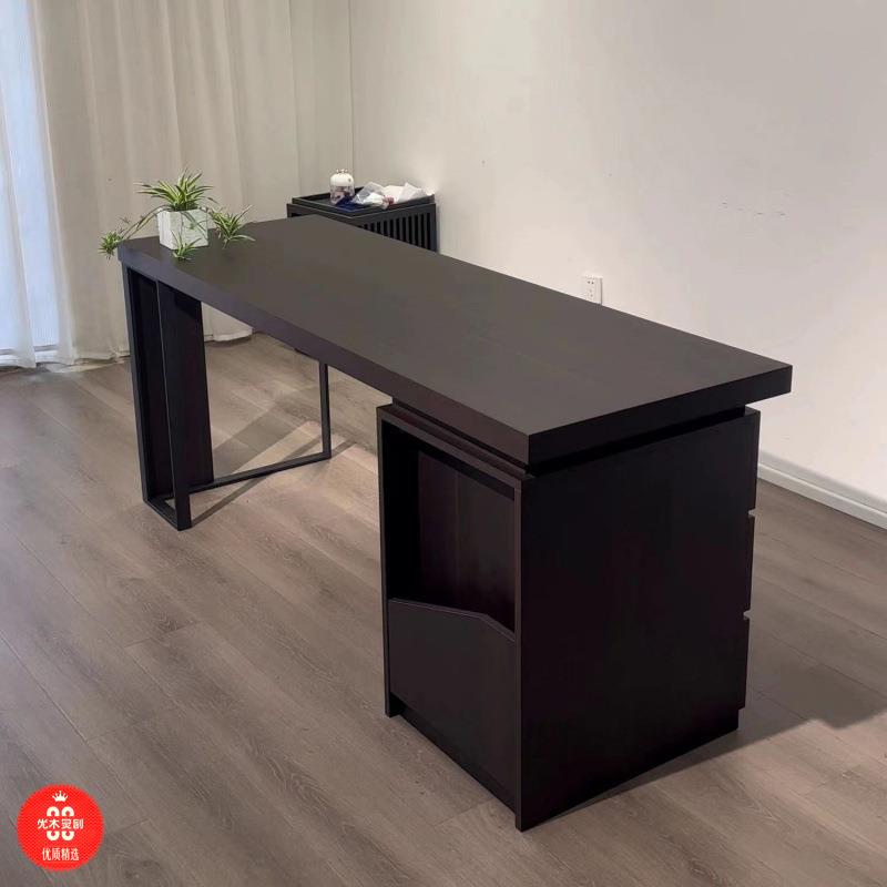 意式极简书桌实木办公桌椅家用轻奢现代简约新款高级感电脑桌