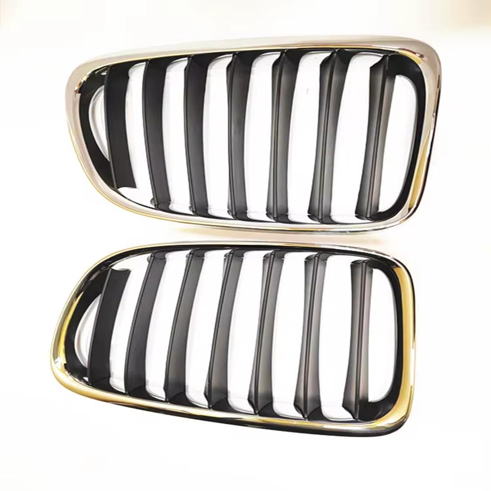 前保险杠中网装饰格栅E84X15111299330551112993306