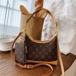 僅虧一天古緹蔻包包腋下包新款 印花單肩斜挎包 歐美復(fù)古包包女時(shí)尚