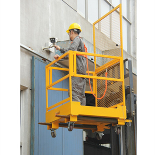 现货供应NK30ABC货叉载人平台深圳叉车笼属具带护栏高空载人平台