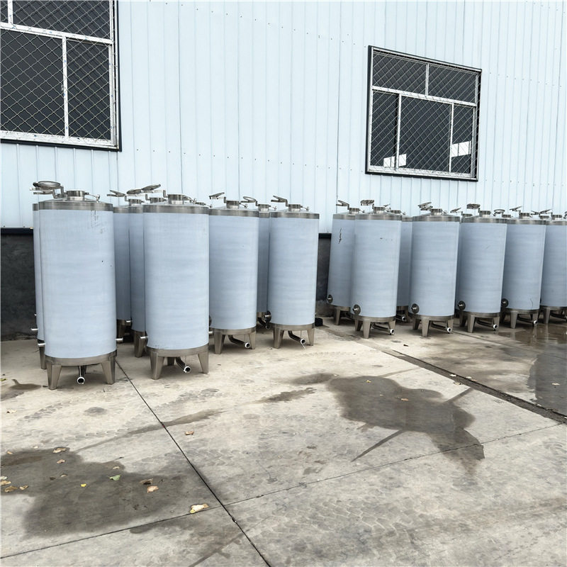 1000斤储酒罐 小型酒厂用存储罐 泡制酒暂存罐 缓存罐