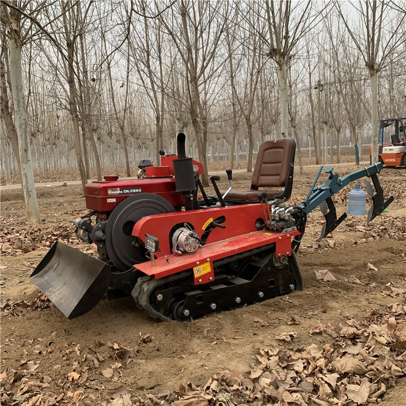 25马力新式水旱两用履带旋耕机 家用链轨耕田机 犁地机翻土机