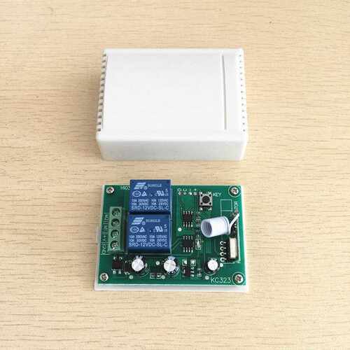 DC12V 2路无线遥控开关继电器控制板直流电机正反转KR1202