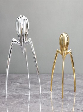 现代轻奢电镀章鱼金属摆件样板间办公室客厅玄关电视柜家居装饰品