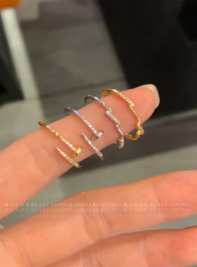 显手细轻奢素圈锆石钉子戒指女小众设计精致叠戴指环2023年新款潮