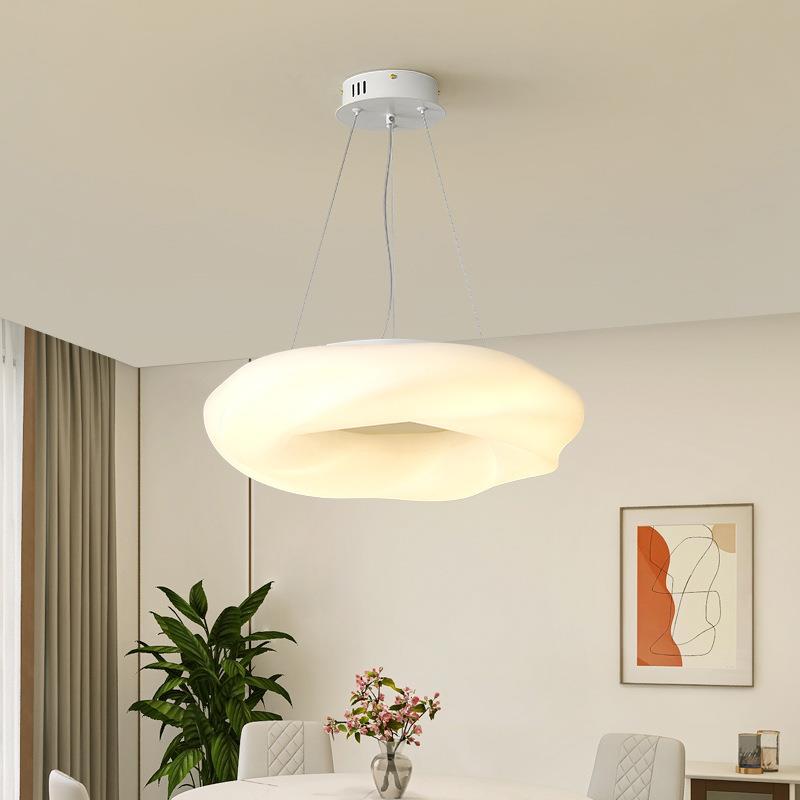 北欧客厅餐厅吊灯现代简约主卧创意网红甜甜圈个性北欧奶油风吸顶