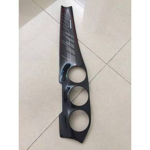 适用于奔驰205中控干碳纤维