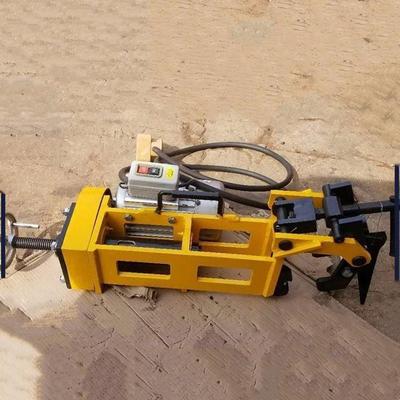 成德钢轨钻孔机手持电动小型钻机轨道器材钻洞机