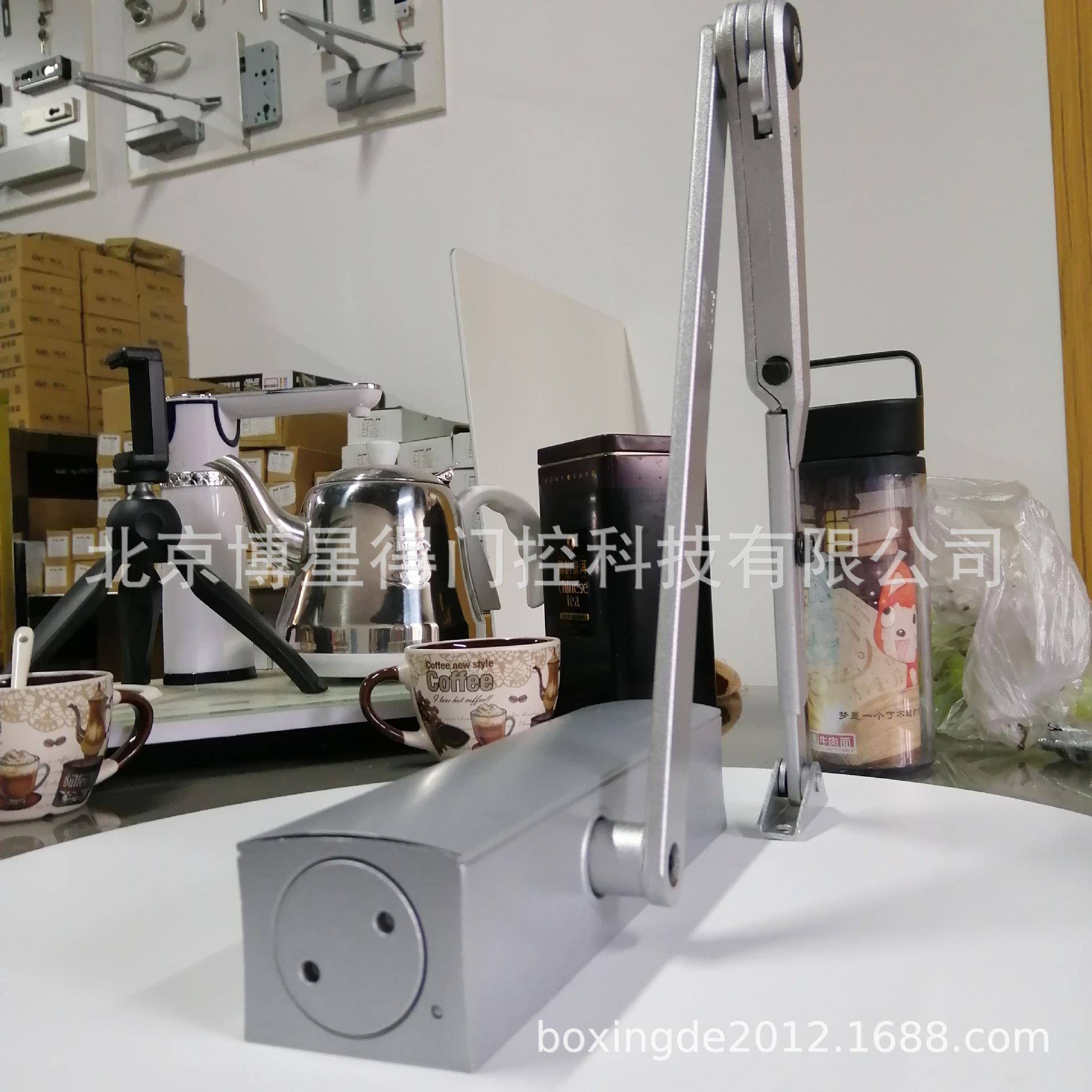 供应德国盖泽TS2100VBC齿轮齿条式闭门器盖泽原TS2000VBC缓冲闭