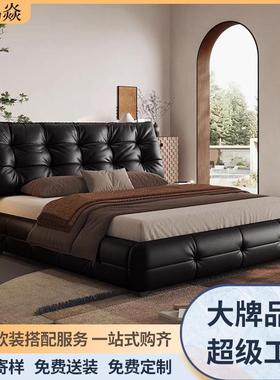 现代简约黑色真皮意式民宿床复古1.8m双人床主卧高箱大黑熊床家具
