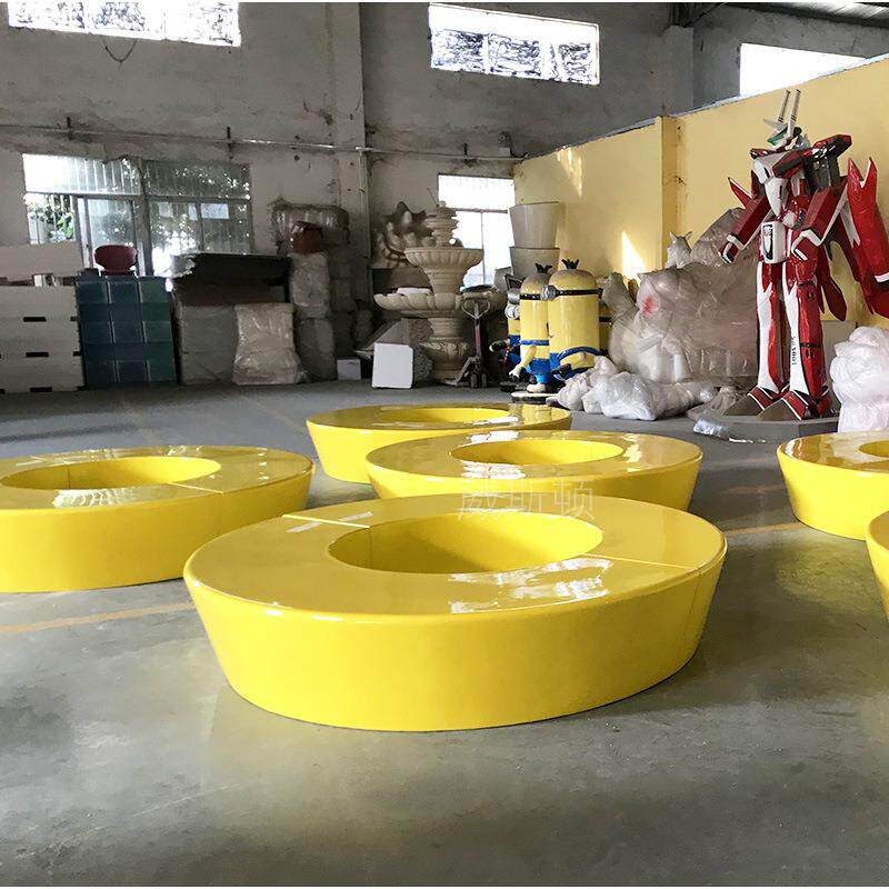 威斯顿黄色玻璃钢圆形树池座椅商场创意美陈休闲椅花池坐凳组合