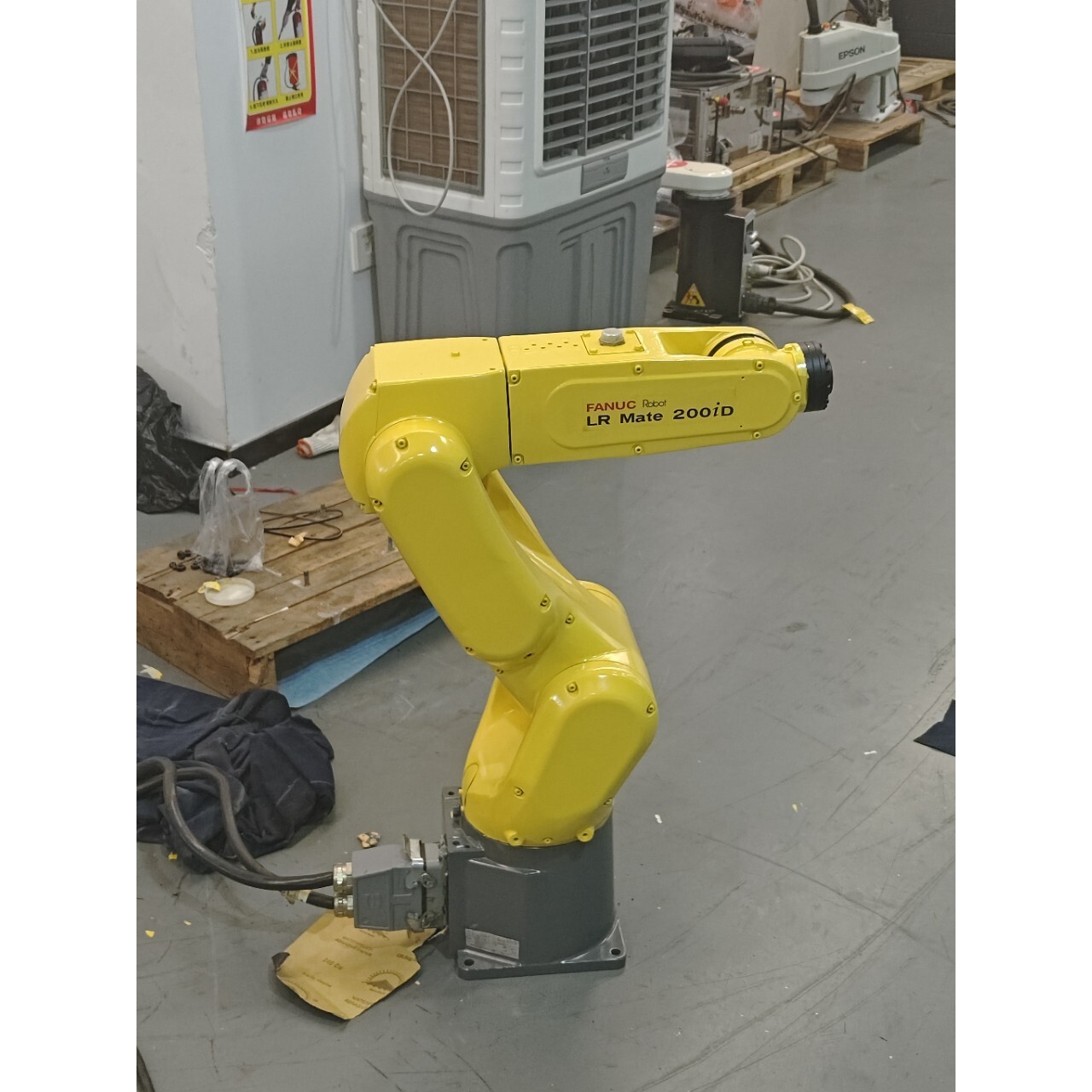 FANUC工业机器人LR Mate 200iD自动上下料机械手臂负载7KG议价