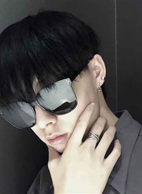 新款墨镜男女ins韩版潮人网红同款个性防紫外线大框潮流太阳眼镜