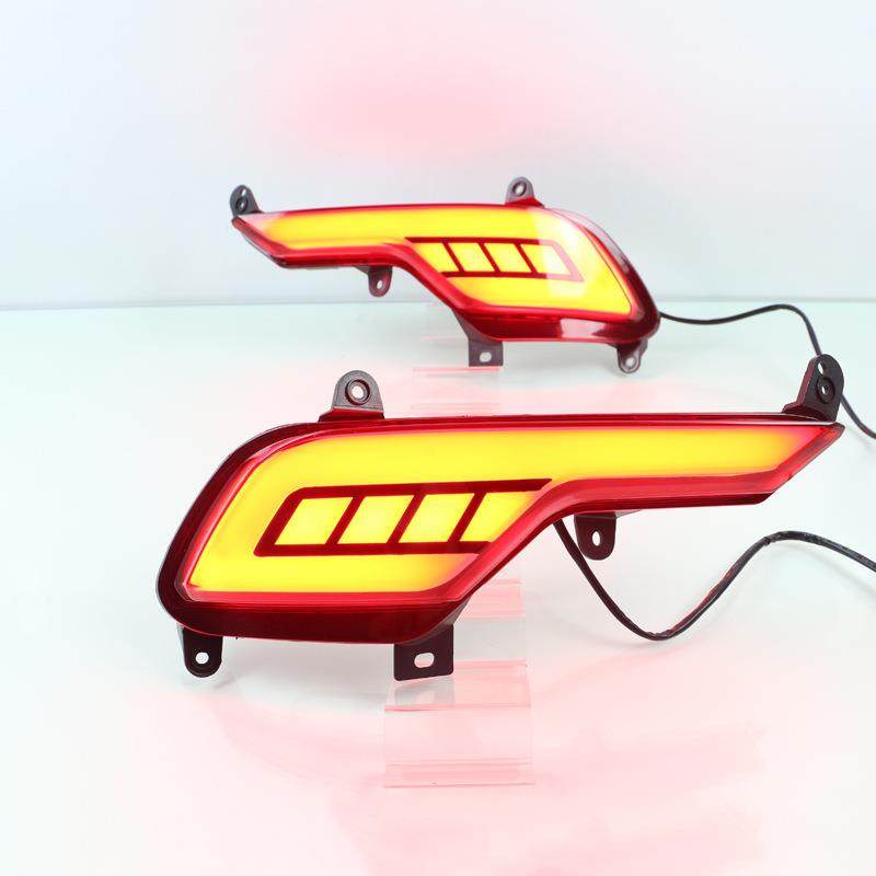 适用于16-18款现代新胜达ix45刹车灯行车转向LED后杠灯警示灯