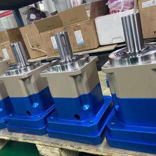 YEJ2.2KW PX190 NA6 锥齿换向器 3变速减速机 M1B SD09