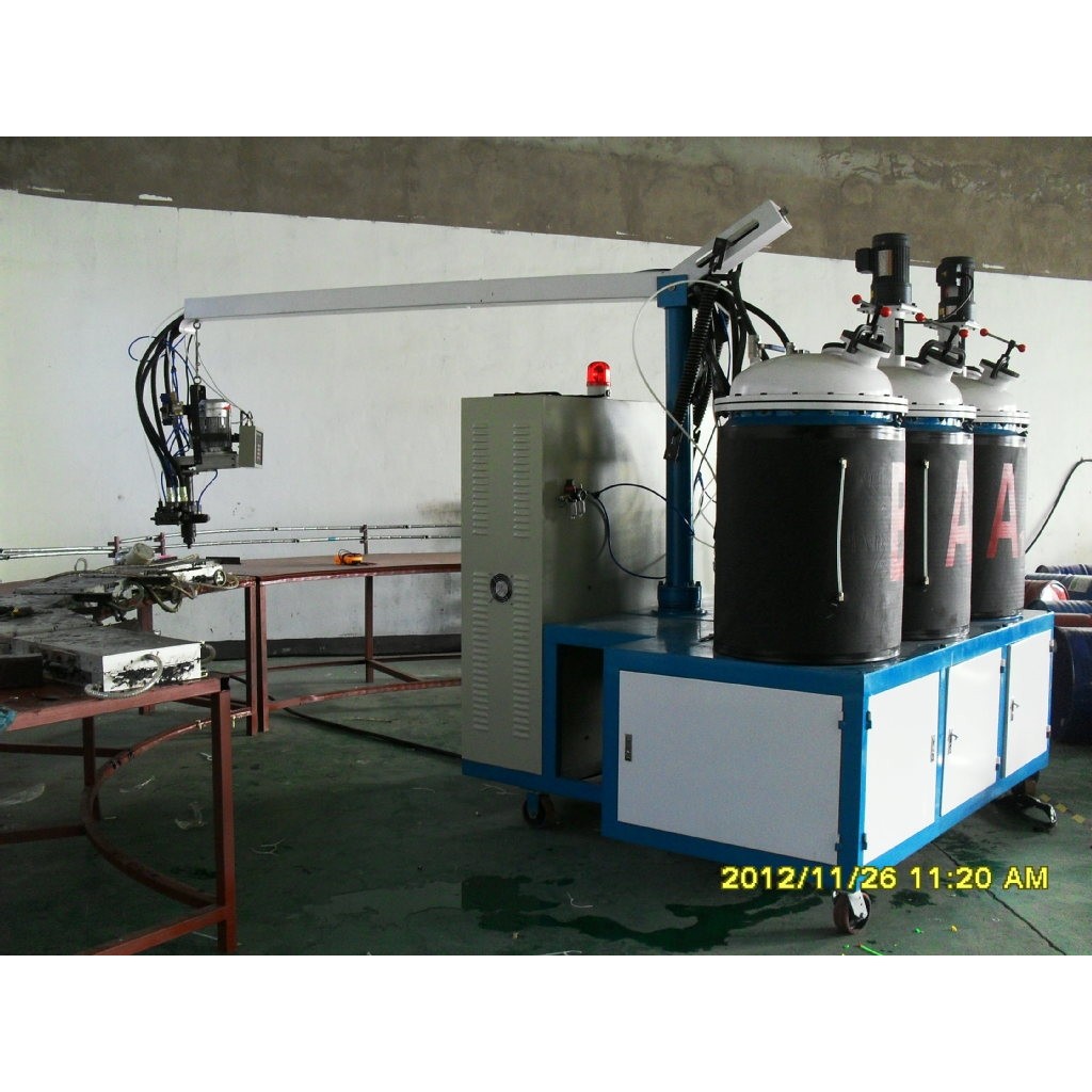 软泡高回弹聚氨酯发泡机，记忆枕.  U型枕发泡机