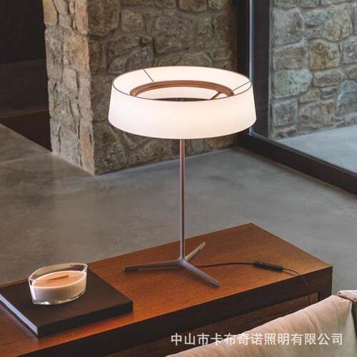 西班牙VibiaDama意式极简台灯设计师客厅卧室书房沙发旁氛围灯具