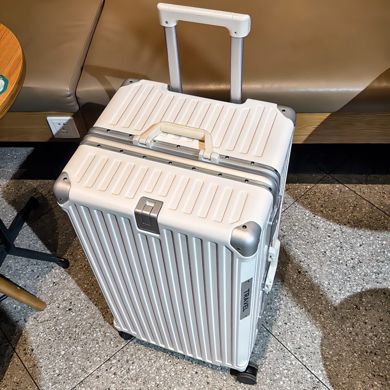 新款耐用大容量出国旅行箱密码箱男28寸36结实2024行李箱拉杆箱女