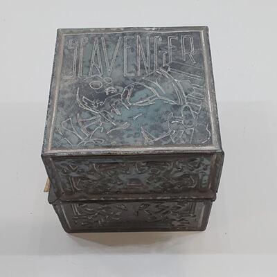 Hellraiser Cube Puzzle Box Terror Film Cenobite used in the