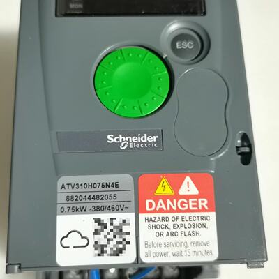 ATV310H075N4E 变频器  ATV3—议价