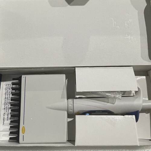 Biohit m100 5  100 uL 12Channel Pipette