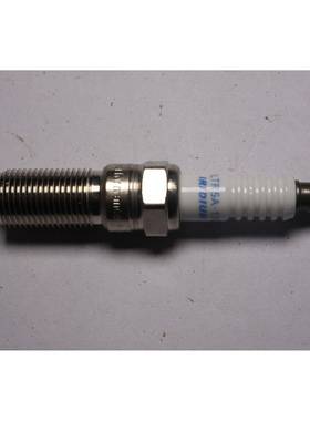 L3Y2-18-110V适用于马自达新M6/RY/M3/5HB/M5/M8火嘴VOUVOU铱金