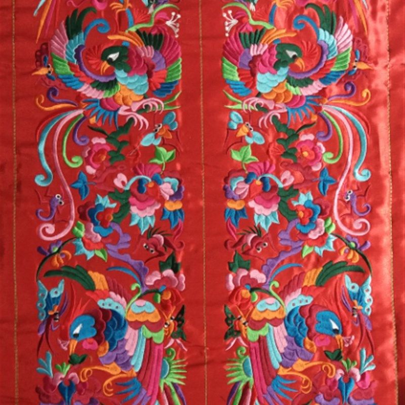 少数民族机绣特色绣片 苗族刺绣 对联绣片一对的价格7*.