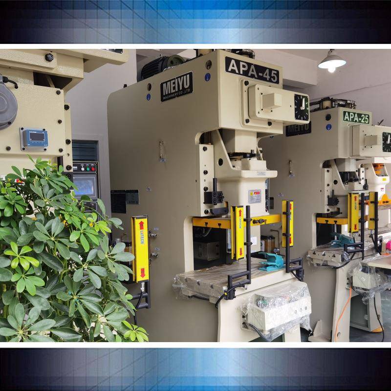 气动冲床APA-45吨精密冲床重型冲床