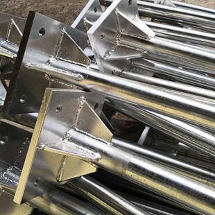 悬臂标志杆路牌立杆交通指示牌立柱