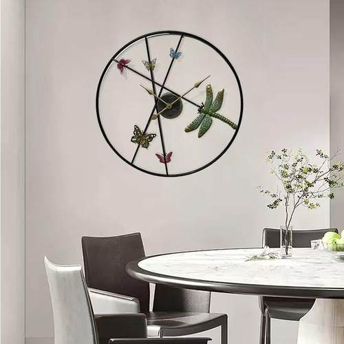 热卖经典创意时尚挂钟铁艺钟表客厅轻奢家用墙贴时针