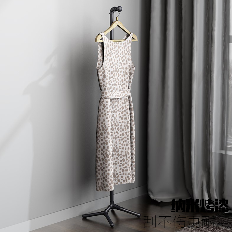 多功能铁艺水管衣帽架家用大衣架子落地式橱窗复古正挂店