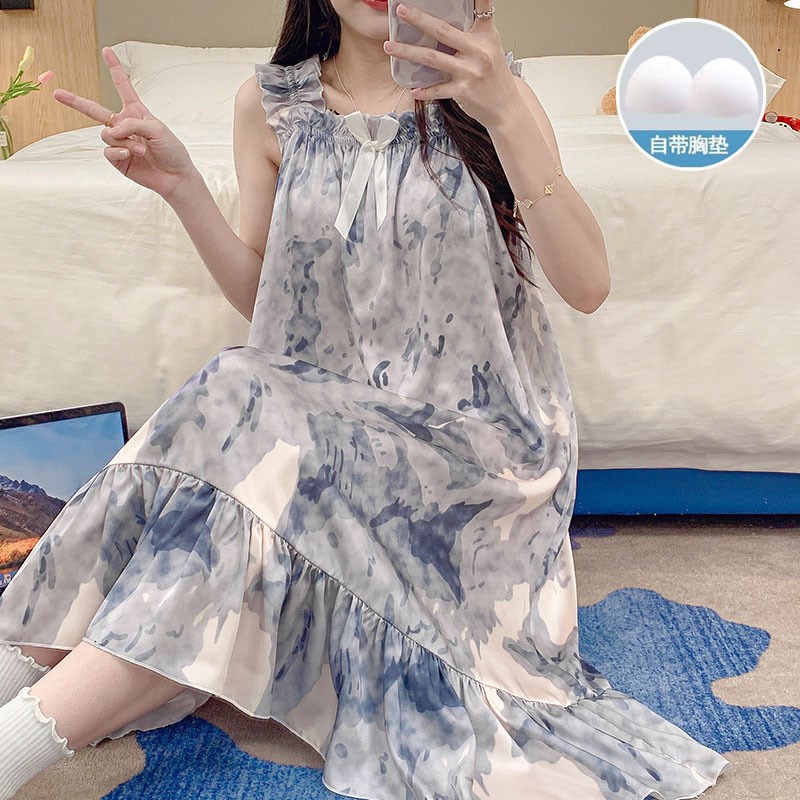 夏季新款冰丝背心卡通吊带睡裙女带固定胸垫少女温柔可外穿家居服图片