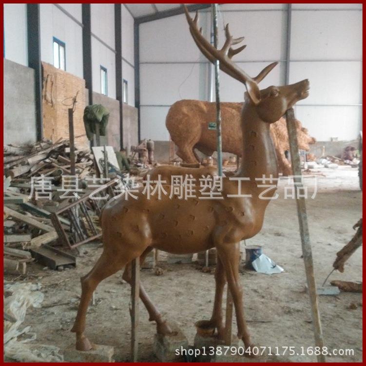 供应铸铜雕塑玻璃钢动物雕塑梅花鹿户外园林景观落地装饰摆件