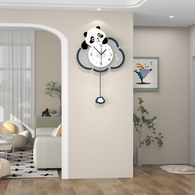 熊猫挂钟钟表客厅家用高级感免打孔现代卡通餐厅创意静音时钟挂墙